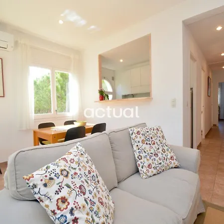 Apartment Velas 2-2